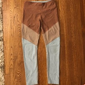 Outdoor Voices 7/8 Spring Leggings